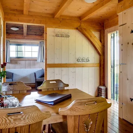 Hotel De Nieuwe Tijd Wieringermeer 3*