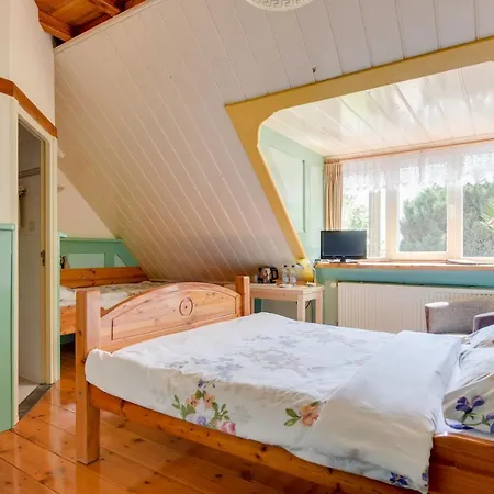 De Nieuwe Tijd Wieringermeer Hotel 3*